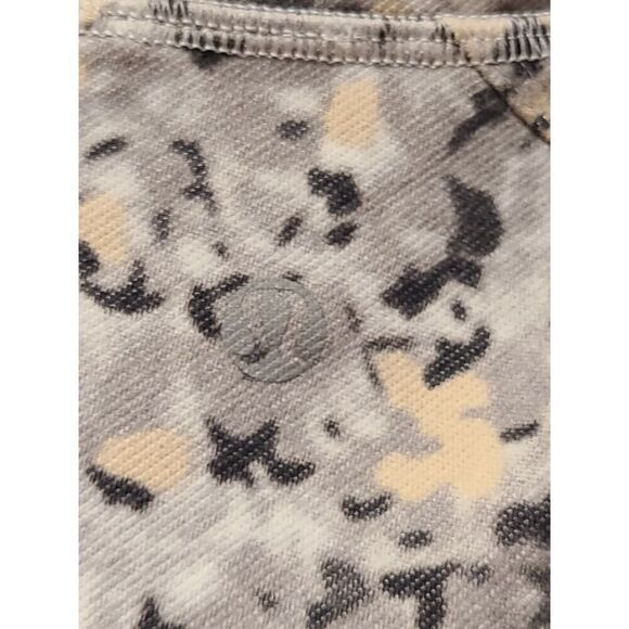 Lululemon Rise & Shine Jacket Not So Petite Fleur Silver Spoon Athleisure | 10 - Picture 7 of 10